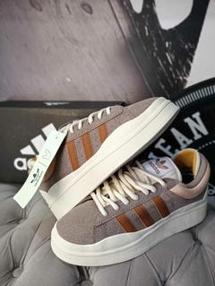 Adidas "Campus x Bad Bunny" G5 en internet