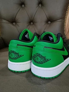 Jordan 1 Low "Black Lucky Green" - Jean Paul Shop