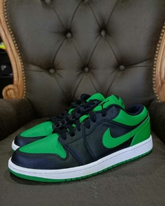 Jordan 1 Low "Black Lucky Green"