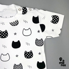 T-Shirt Cat Head - Dois Amores Baby & Pet