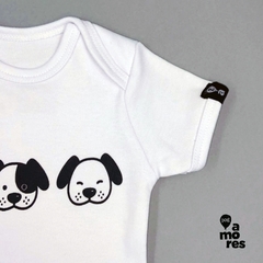 Body Manga Curta Dog Head Localizado - Dois Amores Baby & Pet