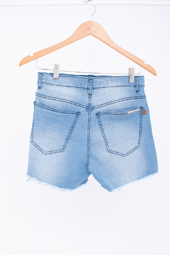 29786 CLN SHORT JEAN AL CORTE CON HO (29786) - comprar online