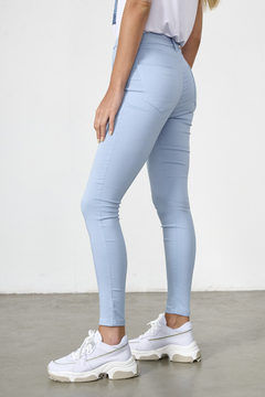 30763 BPL PANTALON BASICO EN COLORS (30763) en internet