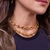 Choker Modelo Lacre em Metal Dourado