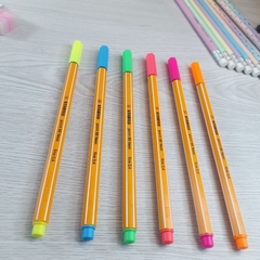 CONJUNTO DE 6 CANETAS STABILO POINT 88 FINELINER NEON