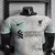 camisa do Liverpool II away 22/23 versão jogador nike - branco e roxa - comprar online