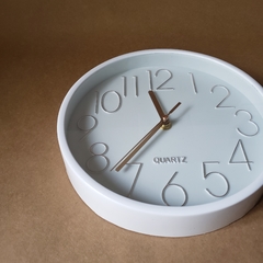 Relógio de Parede Branco e Dourado - comprar online