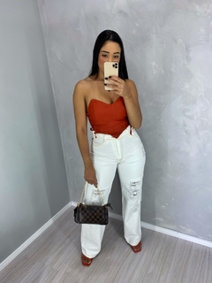 CALÇA WIDE LEG BRANCA COM RASGOS