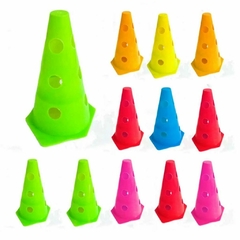 Cod. 3048 - Cones Pequenos de Plástico Furados