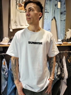 Remera Sunrise - comprar online