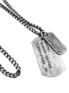 Collar doble Chapa de Identificación Metal Plata Vieja - Gotland Clothing