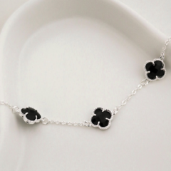 Pulseira Trevos Black Prata