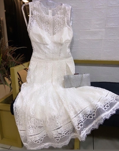 Vestido Midi Branco Rodado Renda DM