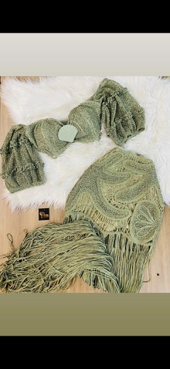 Conjunto Longo Verde Franjas MB - comprar online