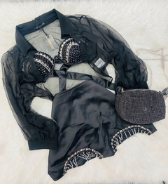 Conjunto Preto Bordado MB na internet