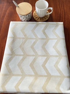 MANTEL ECOCUERO "ZIG ZAG BEIGE"