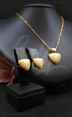 Conjunto Folheado a Ouro - Triangular (M) - comprar online