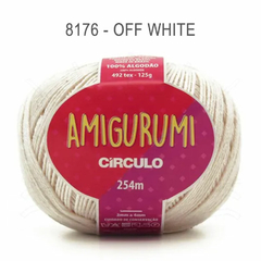Kit linha Amigurumi cor Off-White 8176 c/ Agulha de Crochê Soft n. 4