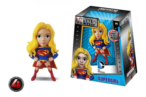 Supergirl Figura De Acción Fundida A Presión De Metales 10cm