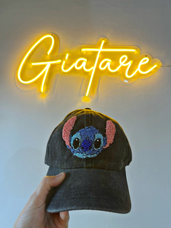 Gorra Stitch