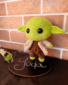 Amigurumi Chibi: Mestre Yoda [Star Wars] na internet