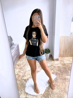 Blusa Prada Plus na internet