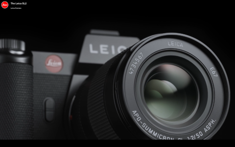 Imagem do Leica SL2 Mirrorless Camera l Lentes Leica Vario-Elmarit-SL 24-70mm f/2.8 ASPH l 47.3MP Full-Frame CMOS Sensor l 4K Video Recording with Cine Mode l Maestro III Image Processor l 5.76m-Dot 0.78x-Mag. EyeRes OLED EVF l 3.2" 2.1m-Dot Touchscreen LCD l Wi-Fi e Bluetooth l 2ª geração l Feita para inspirar