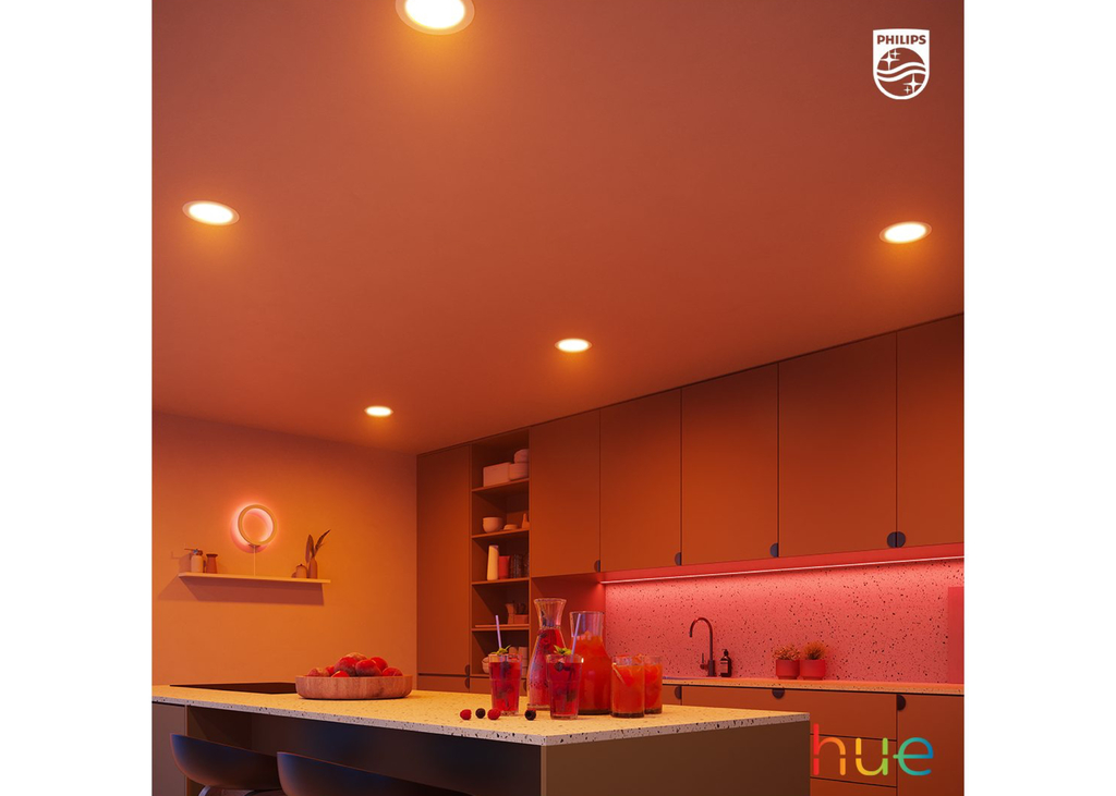 Image of Philips Hue White and Color Ambiance Bluetooth | Dimmable LED Smart Retrofit Recessed Downlight 5/6" l 2ª Geração | Luminária Spot de Teto de Embutir l Fluxo Luminoso 1,100 lumens | Luminária Spot de Teto de Embutir | Compatível com a Alexa, Apple Homekit & Google Assistant | 4-Pack
