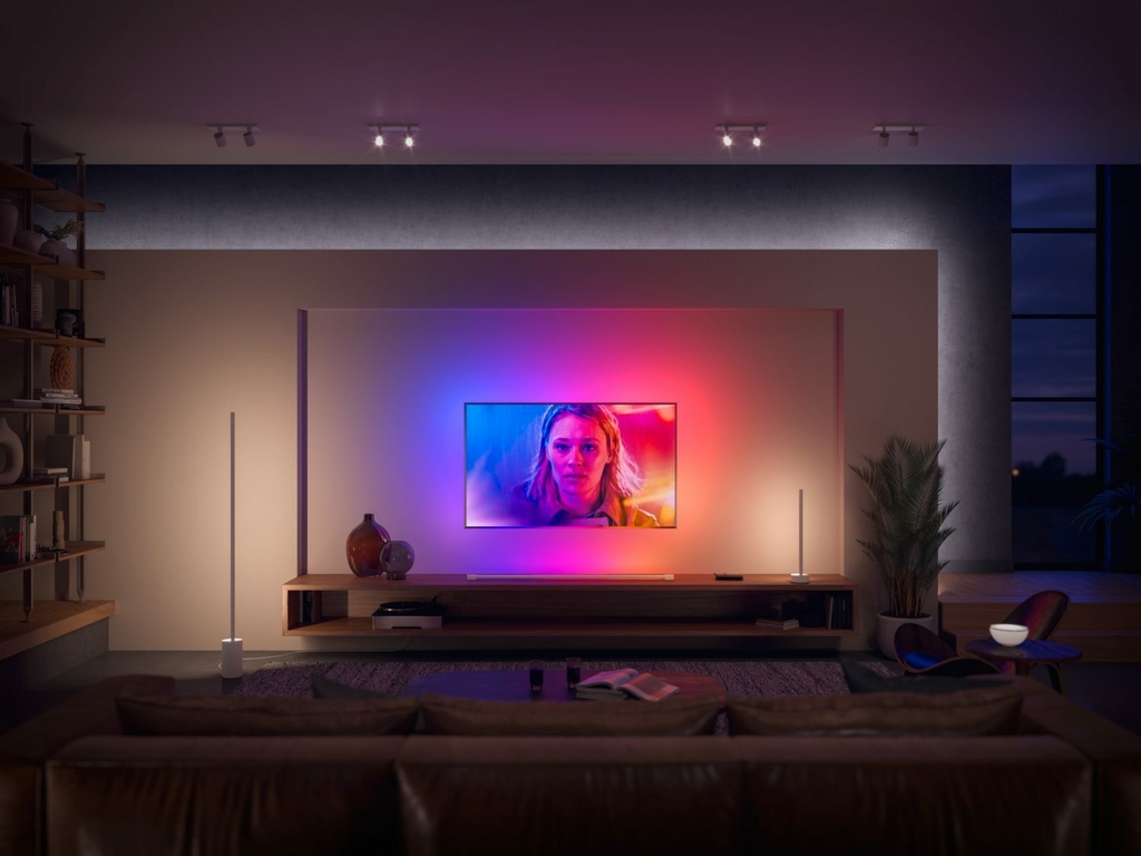 Philips Hue Play Gradient Lightstrip Fita de LED 55" + Hue Light Tube Large + Hue Sync Box TVs de 55" até 65" - Loja do Jangão - InterBros