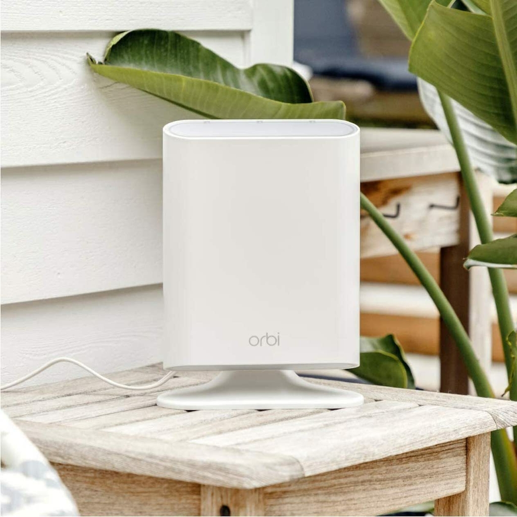 Imagen de Netgear Orbi RBS50Y Satélite Outdoor | Extensor WiFi | Extende em Até 232m² | Funciona com Qualquer Marca de Roteador WiFi, gateway | Para Ambientes Externos | A Prova D'Água e Areia | Compatível com a Alexa e Google Assistant