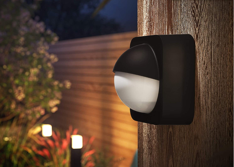 Philips Hue White & Color Ambiance Lily XL | Outdoor Smart Spot Light Kit | + Sensor de Movimento | Fonte de Alimentação Incluída | Projetor Poderoso 1,060 lumens | Compatível com Alexa, Apple Homekit & Google Assistant | Requer Hue Bridge na internet