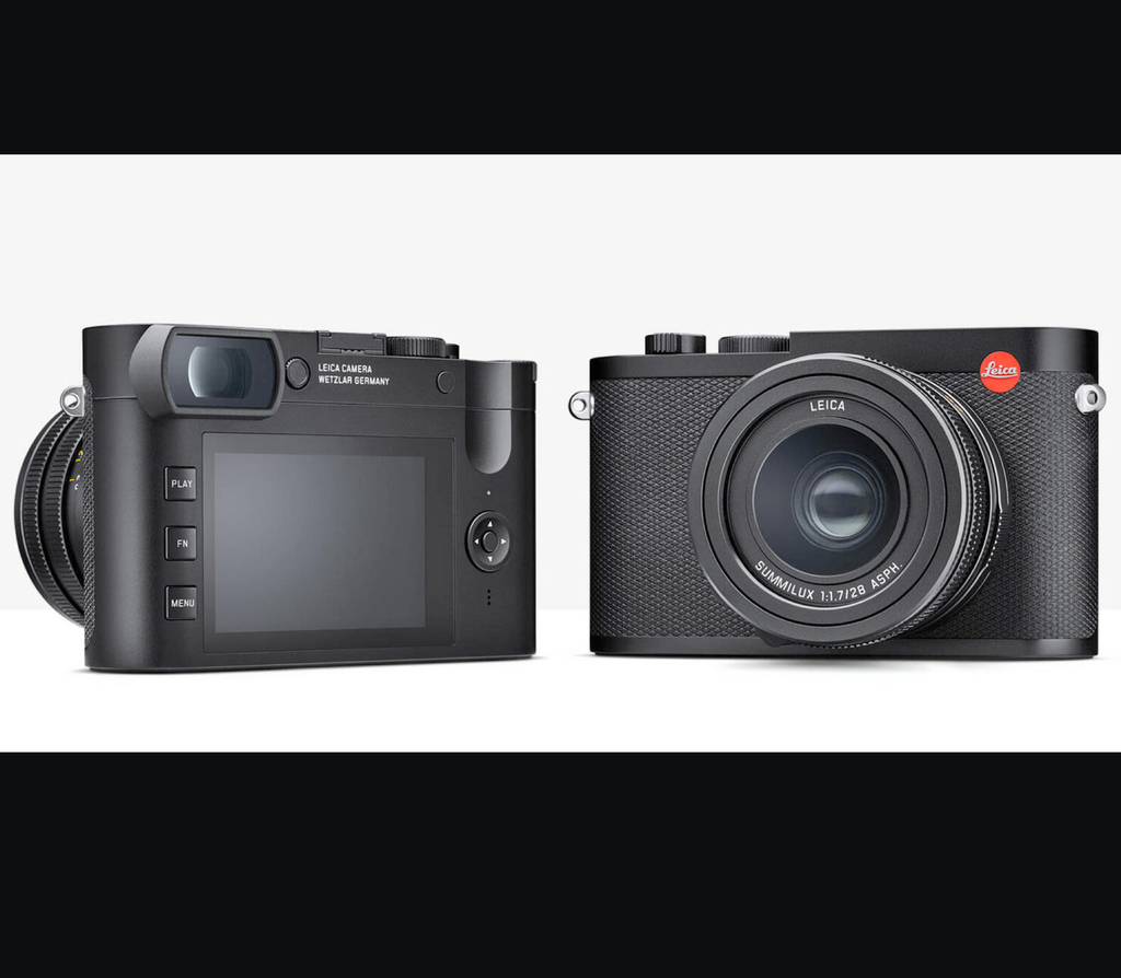 Leica Q2 Digital Camera Traveler Kit on internet