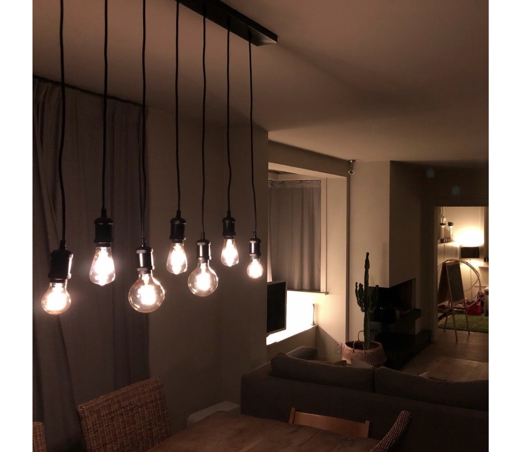 Imagem do Philips Hue ST72 l Lâmpada Bluetooth l Filamento Retrô Vintage l Edison Gigante l 220V