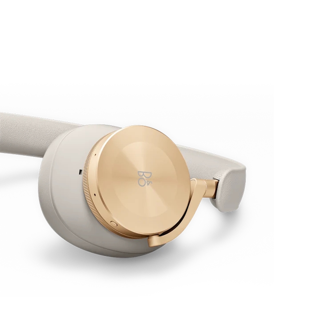 Image of Bang & Olufsen Beoplay H95 , Over-Ear Wireless Headphones , Premium Comfortable , Excepcional cancelamento de ruído ativo adaptativo (ANC) , Driver de titânio eletrodinâmico com ímãs de neodímio, Escolha a cor