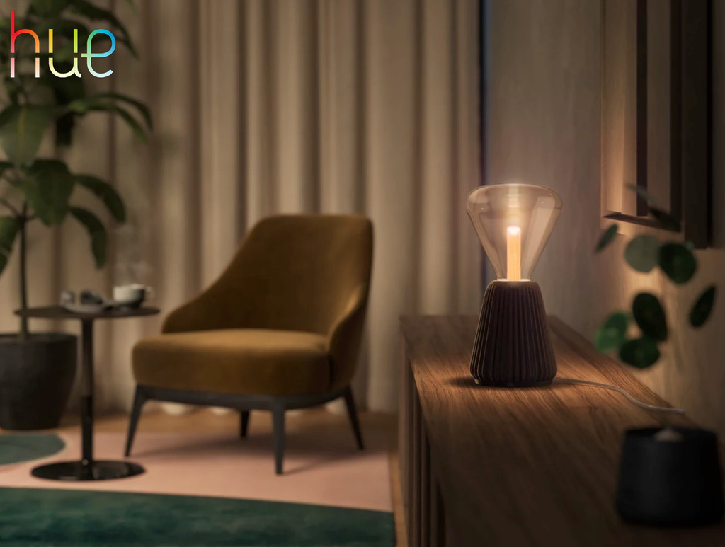 Imagem do Philips Hue Lightguide G30 Small Globe Smart LED Bulb