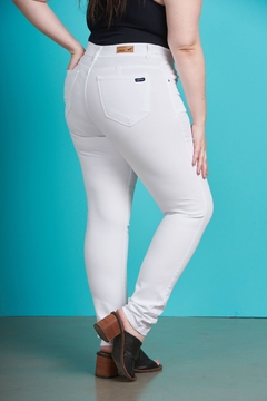 Jeans Blanco Elástizados en internet