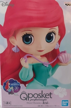 ACTION FIGURE QPOSKET DISNEY THE LITTLE MERMAID PERFUMAGIC - ARIEL - VERSÃO B / PUFF ROSA - NOVO - ORIGINAL - BANDAI - Loja Geek | Altair Play