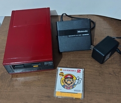 Nintendo Disk System com Super Mario Bros e Bomberman