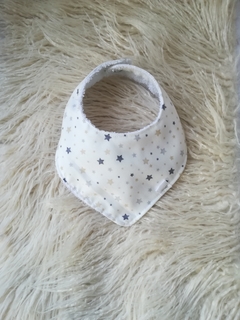 BABERO BANDANA ESTRELLAS NEUTRO