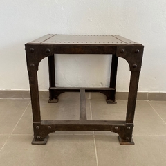 MESA HIERRO CON TAPA SIMIL MADERA