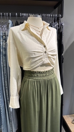 CAMISA CROPPED PREGAS - OFF WHITE - LAVIM