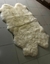 Tapete de Carneiro(Ovelha) com Lã Natural Conj. de 4 peles Aprox. 1,10x1,75m