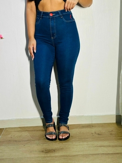 Calça Jeans Clara, Feminina Cintura Alta Sal E Pimenta - comprar online