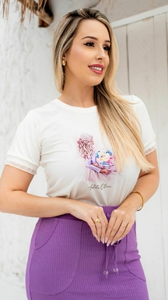 Conjunto Isadora Lavanda Saia Malha Canelada de Viscose Forrada com Elastano e Blusa Frente Crepe Estampado Costas Malha de Algodão - comprar online