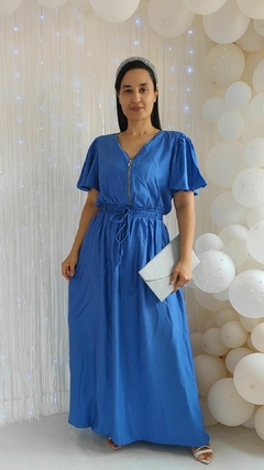 Vestido Sarah Azul Longo Pluss Viscose Com Poliamida Bolsos Laterais Funcionais Zíper no Busto e Cintura Com Ajuste De Elástico - comprar online