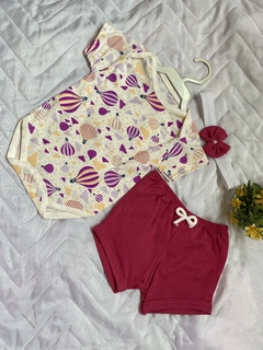 conjunto body e short e laço