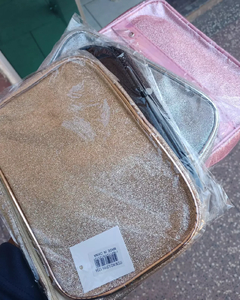 Necessaire com Glitter pink na internet