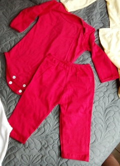 conjunto body e mijão vermelho