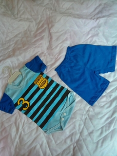 conjunto body policial azul claro e short azul escuro