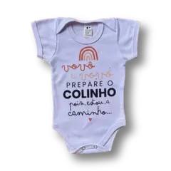 body com frase vovô e vovó prepare o colinho pois estou a caminho P - (cópia) - comprar online